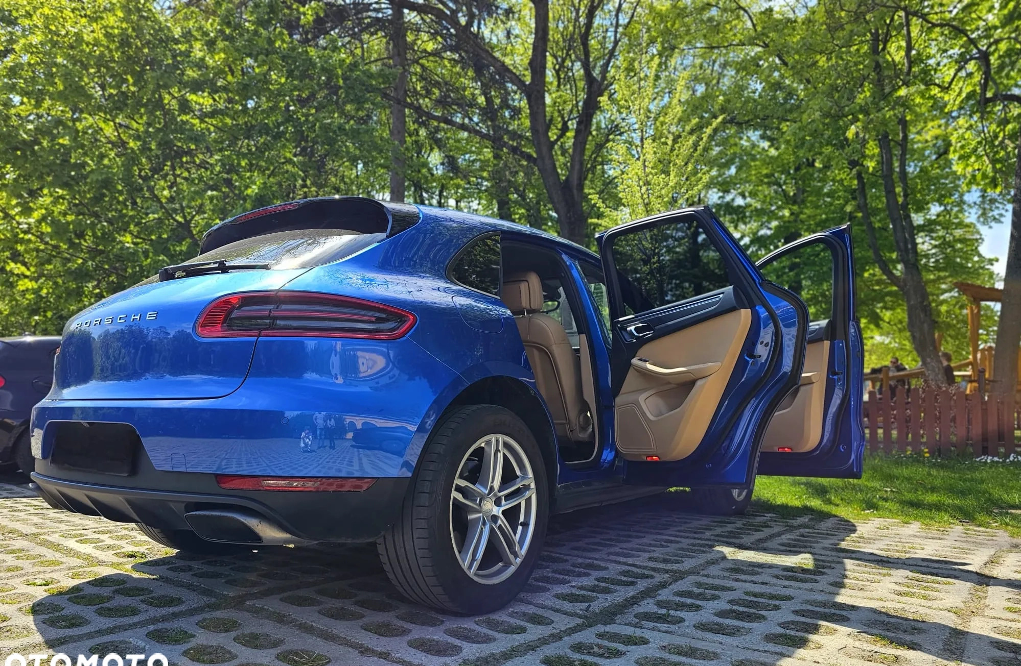 Porsche Macan cena 159500 przebieg: 180100, rok produkcji 2017 z Warszawa małe 254